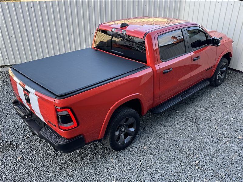 RAM 1500 5,7 V8 HEMI LPG BUILT TO SERVE - fotka 19 z 50