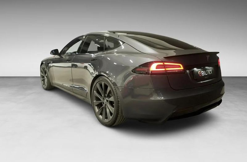 Tesla Model S LR AWD Tažné Panorama Kam Yoke - fotka 2 z 16