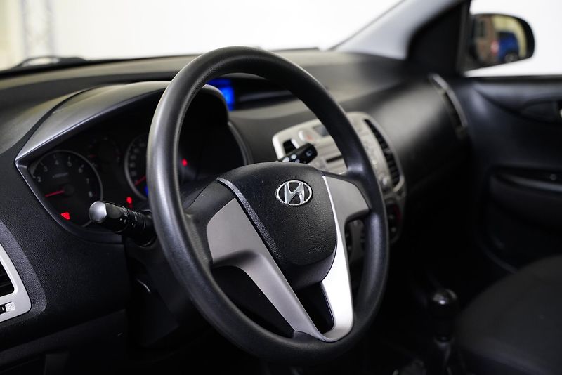 Hyundai i20 - fotka 13 z 22