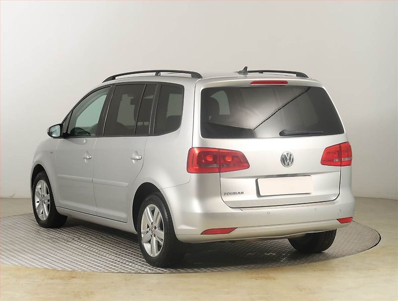 Volkswagen Touran (2012) Comfortline 1.4 TSI, Navi - fotka 4 z 19