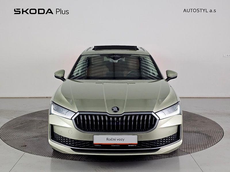 Škoda Superb (2025) Combi 2.0TDI 142kW 4X4 Laurin - fotka 4 z 35