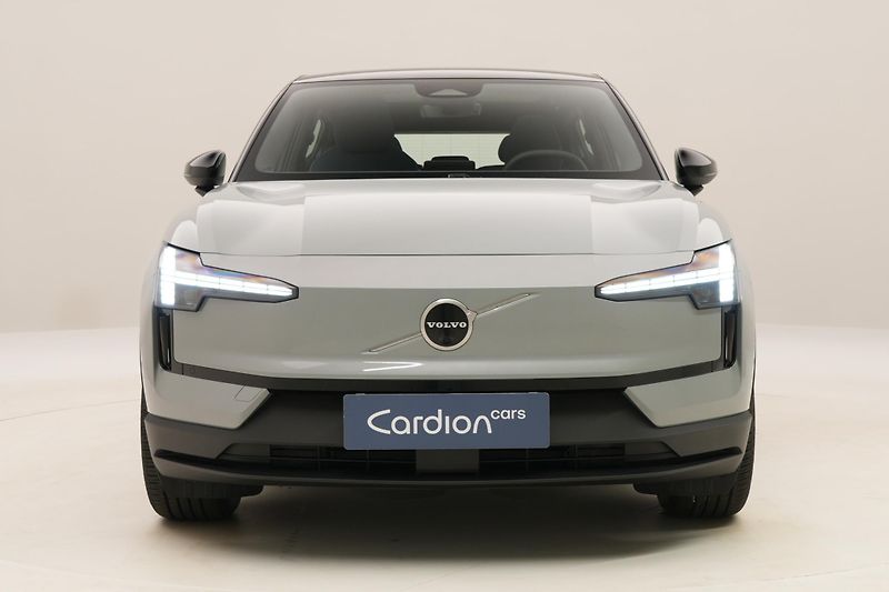 Volvo EX30 (2026) P5 LONG RANGE ELETRIC ULTRA - fotka 15 z 76
