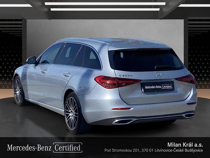Mercedes-Benz Třídy C C 220 d 4MATIC kombi - fotka 3 z 26