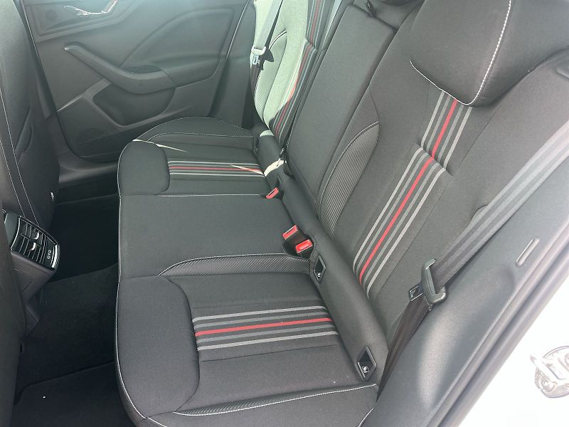 Škoda Kamiq (2026) 1.0 TSI 85 KW DSG Monte Carlo - fotka 11 z 27