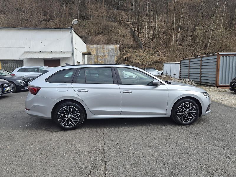 Škoda Octavia ZAMLUVENO ! 2,0TDi 85kw 17ALU - fotka 7 z 46