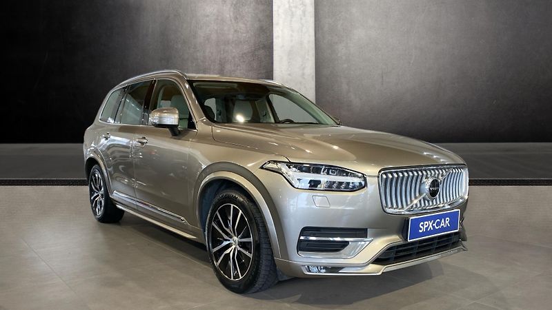 Volvo XC90 INSCRIPTION, B5 AWD, 173+10 kW - fotografie inzerátu