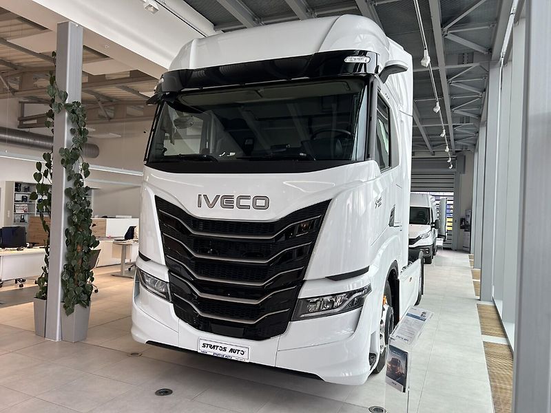 Iveco S-WAY (2024) AS440S50T/P - fotka 1 z 18