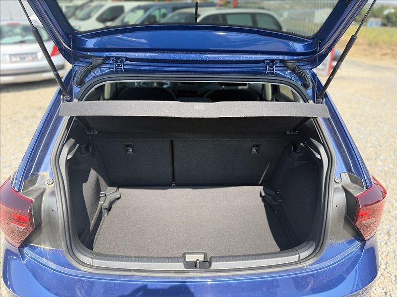 Volkswagen Polo 70kW FACE VIRTUAL 15tKm - fotka 26 z 31