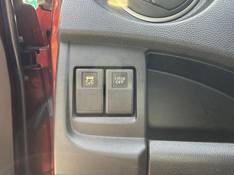 Mazda 5 2.0 Center-Line - fotka 31 z 31