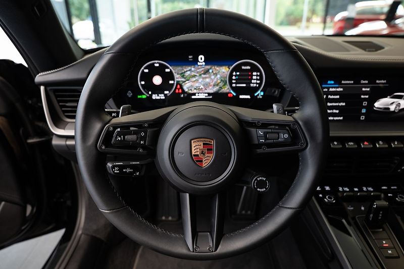Porsche 911 (992.2) Carrera Pano/Bose/Spor - fotka 6 z 23