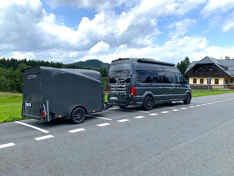 Debon (2026) Cargo, modrý, boční dveře - fotka 20 z 25