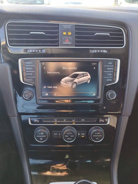 Volkswagen Golf (2016) - fotka 29 z 36