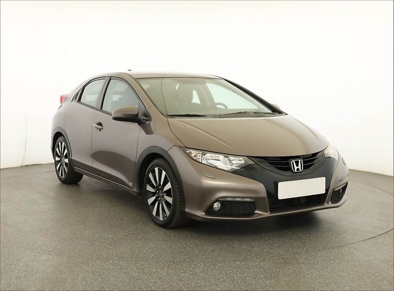 Honda Civic (2014) 1.8 i-VTEC, Tempomat - fotografie inzerátu