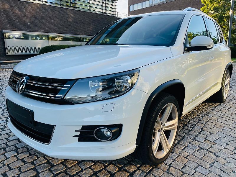 Volkswagen Tiguan 1.4TSI 4x4 MAN SERVISKA TAŽNÉ - fotka 3 z 52
