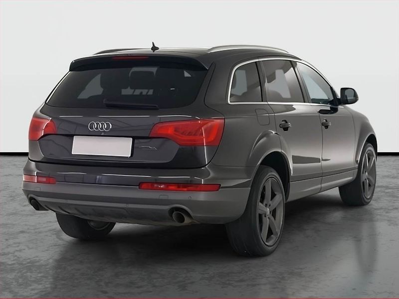 Audi Q7 (2011) 3.0 TDI, 4X4, Automat, 7 míst - fotka 5 z 25