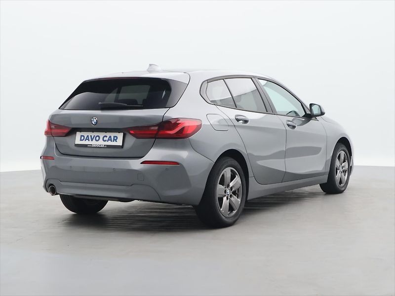 BMW Řada 1 1,5 116d 85kW Aut.klima LED - fotka 7 z 39