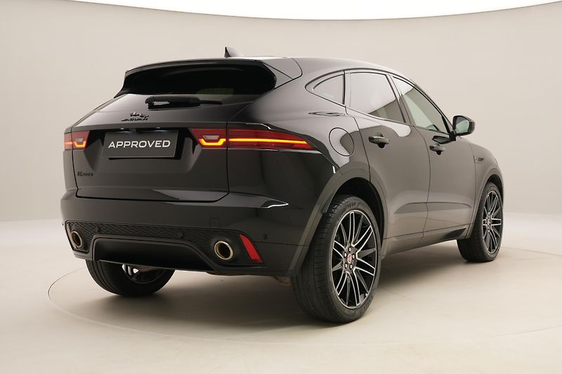 Jaguar E-Pace P250 R-DYNAMIC SE  REZERVACE - fotka 12 z 44