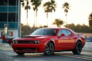 Dodge Challenger SRT Demon.