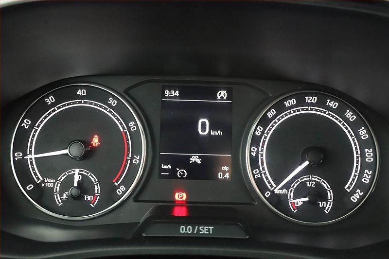Škoda Fabia (2023) Ambition 1.0 TSI, ČR,1.maj - fotka 8 z 13