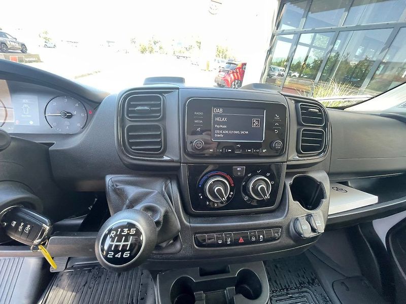 Toyota Proace Max 2.2D 120k 6 MT Life - fotka 22 z 24