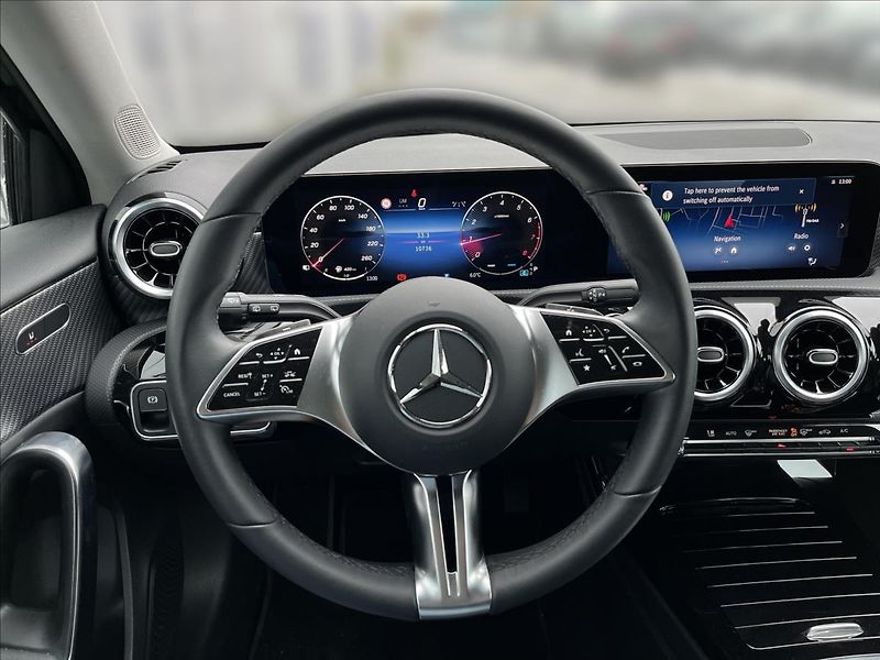Mercedes-Benz Třídy A 180 Progressive Line - fotka 10 z 21