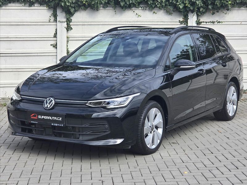 Volkswagen Golf 1,5 eTSi 110kW DSG Záruka2028 - fotka 3 z 22