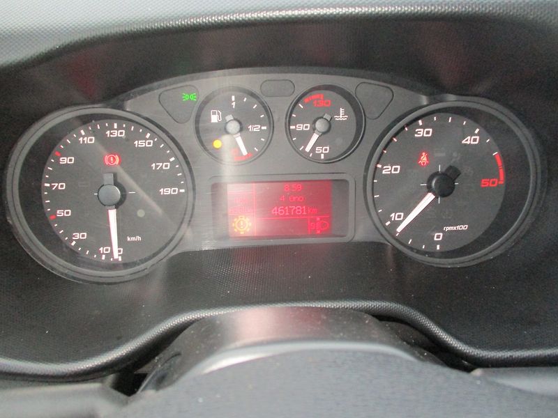 Iveco 35S18 3,0L 10 palet čelo - fotka 27 z 37