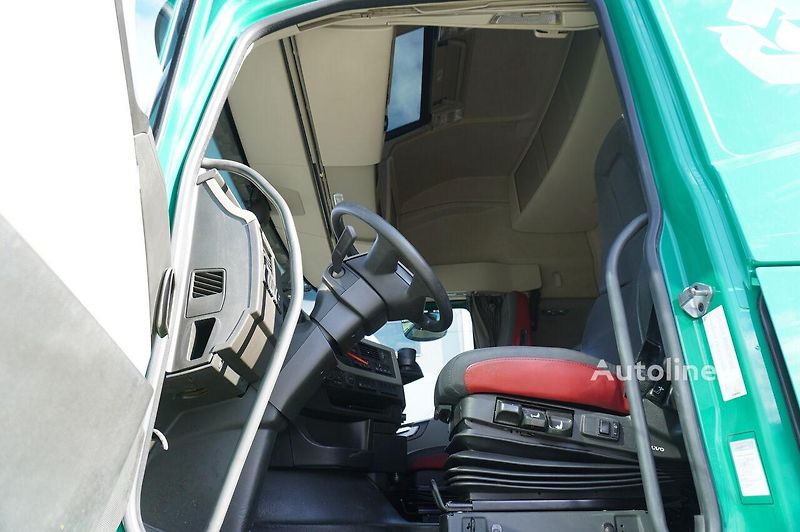 Volvo FH (2018) 500 6x2 chlaďák EURO 6 - fotka 17 z 26