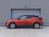 Toyota C-HR 2.0HEV PREMIERE ČR 1.MAJITEL - náhled 8