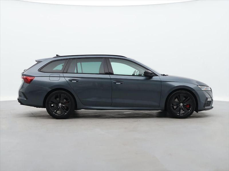 Škoda Octavia 2,0 TSI RS 180kW CZ DPH - fotka 8 z 32