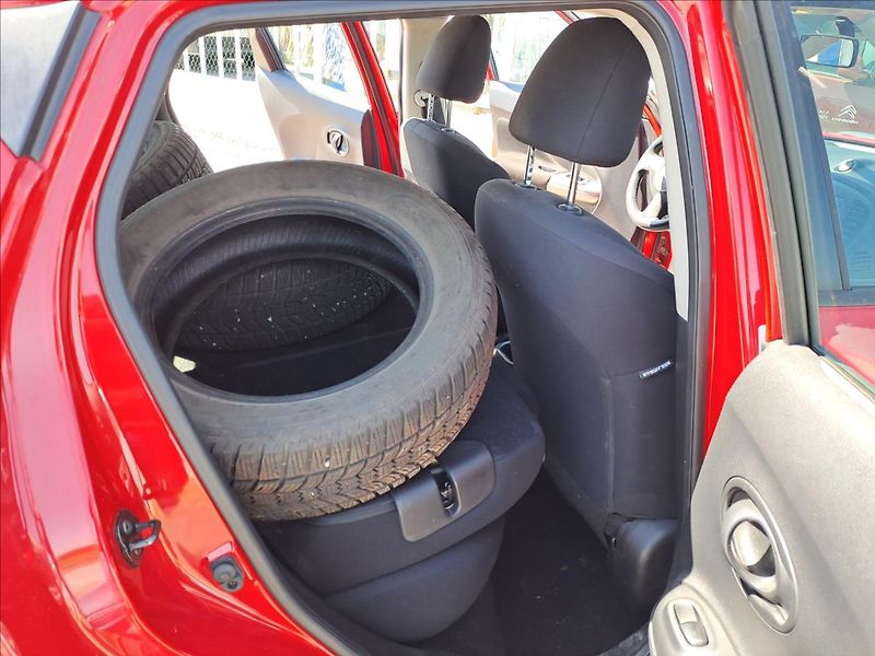 Nissan Juke 1,6 i KOUPENO CZ - fotka 7 z 14