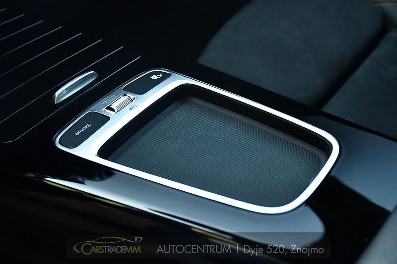 Mercedes-Benz CLA 45S AMG 4M+ 310kW ČR 1M - fotka 39 z 60