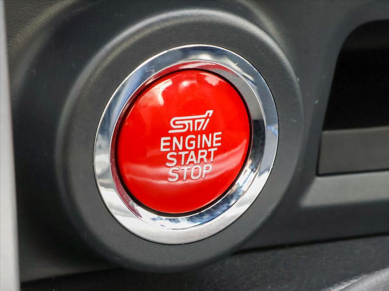 Subaru BRZ 2,0 147kW Final Edition 26/43 - fotka 27 z 42