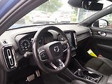 Volvo XC40 2.0D4,140kW,AWD R- DESIGN !! - náhled 9