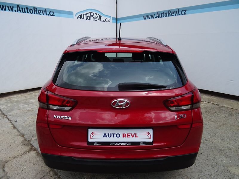 Hyundai i30 (2020) 1.4i,73kW,1majČR,S.kni,klima - fotka 22 z 22