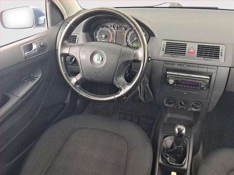 Škoda Fabia (2008) 1.2 12V, po STK, Tažné - fotka 7 z 14