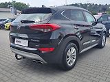 Hyundai Tucson 2.0 CRDI/100kW Style 4x4 - náhled 4
