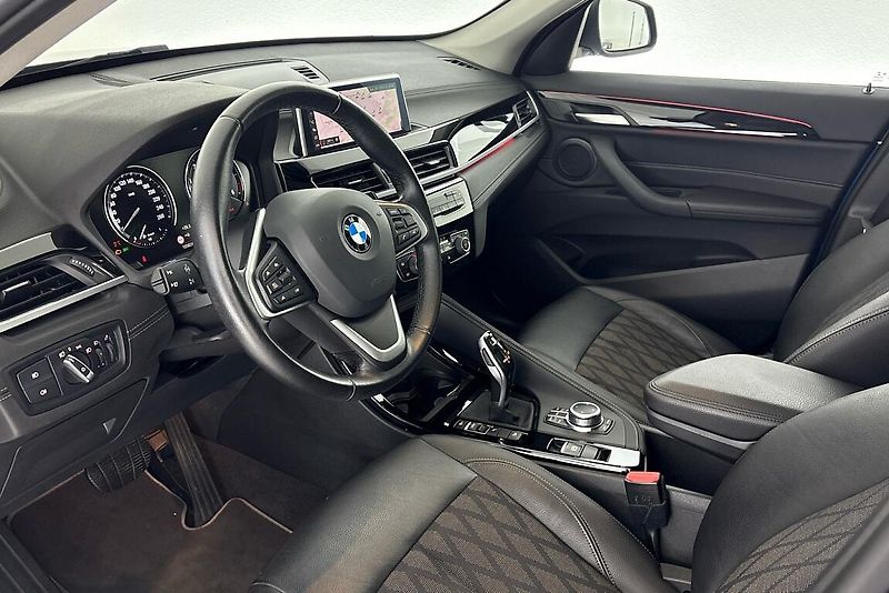 BMW X1 xDrive20d - fotka 6 z 24