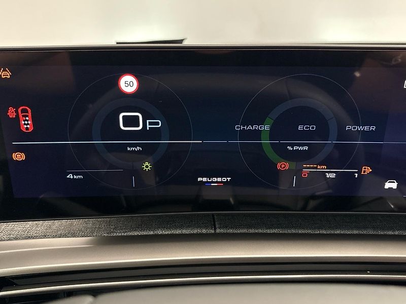 Peugeot 5008 (2026) Business Hybrid 145 e-DCS6 - fotka 11 z 41