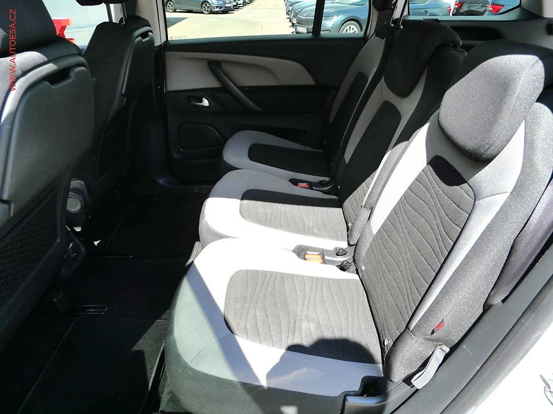 Citroën C4 Picasso (2016) 1.6 BlueHDI, 2.maj,ČR, AC - fotka 10 z 26