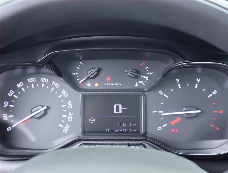 Citroën C3 (2017) 1.2 PureTech, Serv.kniha - fotka 10 z 17