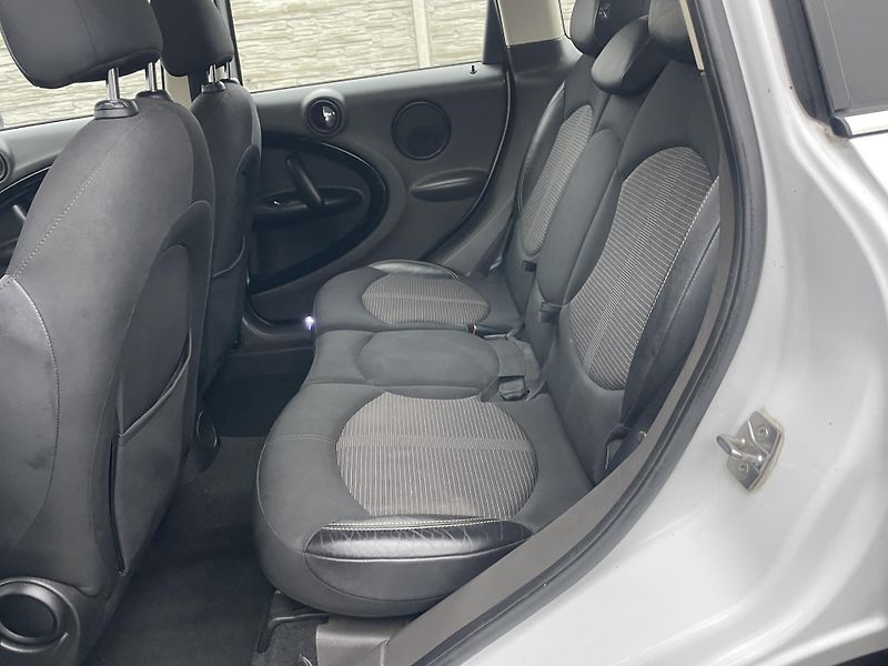 Mini Countryman 2.0SD 110PS COOPER D AUTOMAT!! - fotka 121 z 192