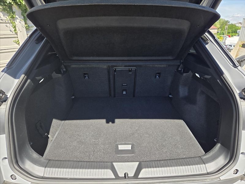 Volkswagen ID.4 0,0 Pro Prf. 82kWh SOH 93% Taž - fotka 13 z 30