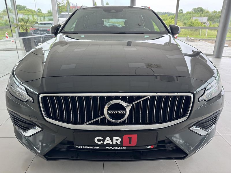 Volvo V60 T6 AWD*257kW*Recharge*Inscript - fotka 3 z 33