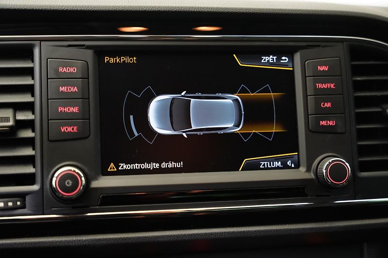 Seat Leon - fotka 21 z 27