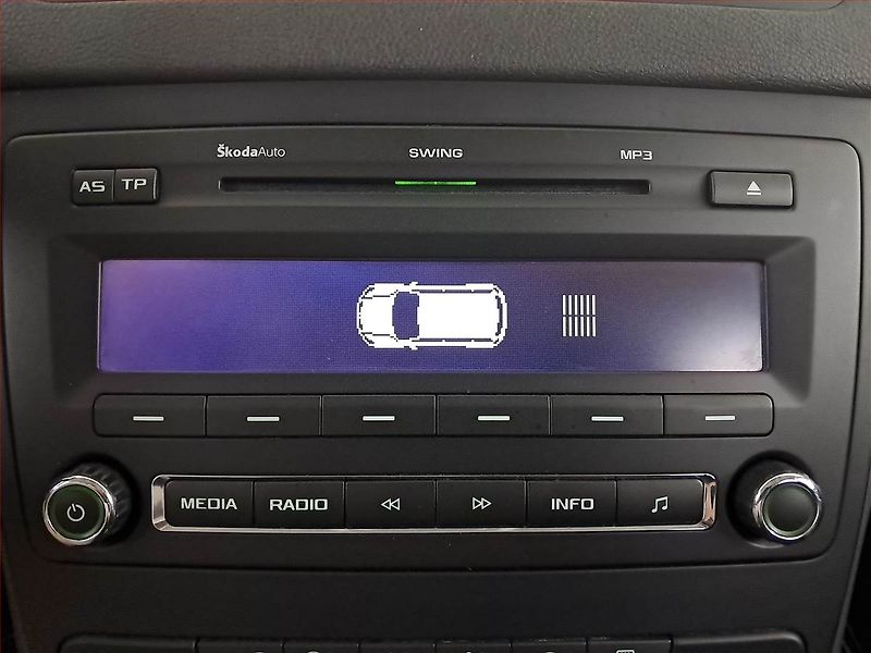 Škoda Yeti (2010) 2.0 TDI, 4X4, Automat, ČR - fotka 17 z 19