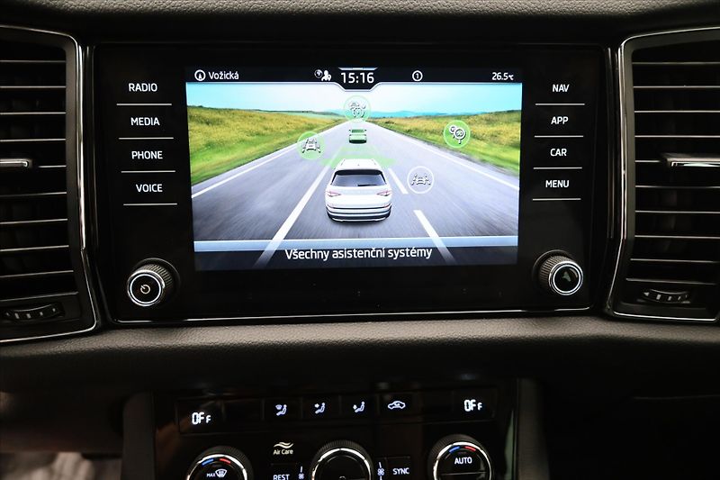 Škoda Kodiaq 2,0 TDI 110kW DSG Ambition Zár - fotka 20 z 30