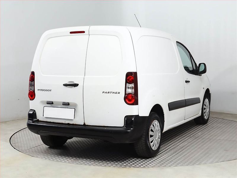 Peugeot Partner (2017) 1.6 HDi, ČR, 1Maj, DPH - fotka 5 z 12