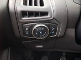 Ford Focus (2018) 1.6 i, Vyhř. sedaček - náhled 17
