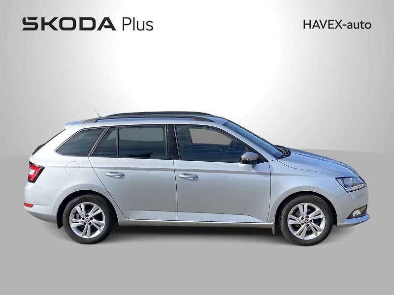 Škoda Fabia (2021) Combi 1.0 TSI Ambition - fotka 3 z 34